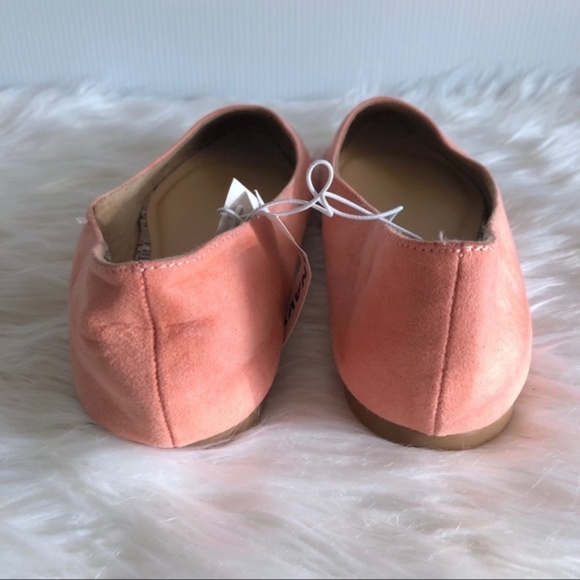 Old Navy Faux Suede Pointy Cap Toe Flat SZ 9 3X$25 - Picture 5 of 5